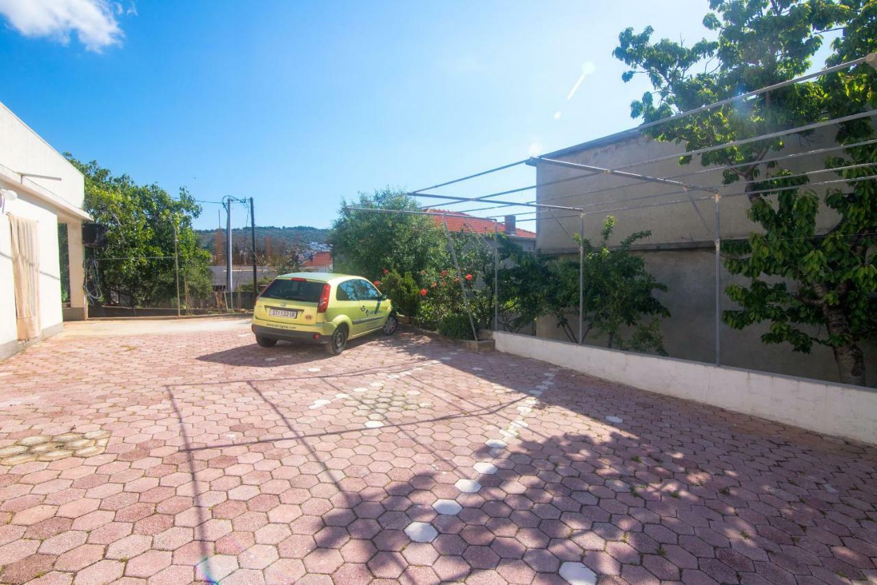 Apartments Vinka Τρογκίρ Εξωτερικό φωτογραφία
